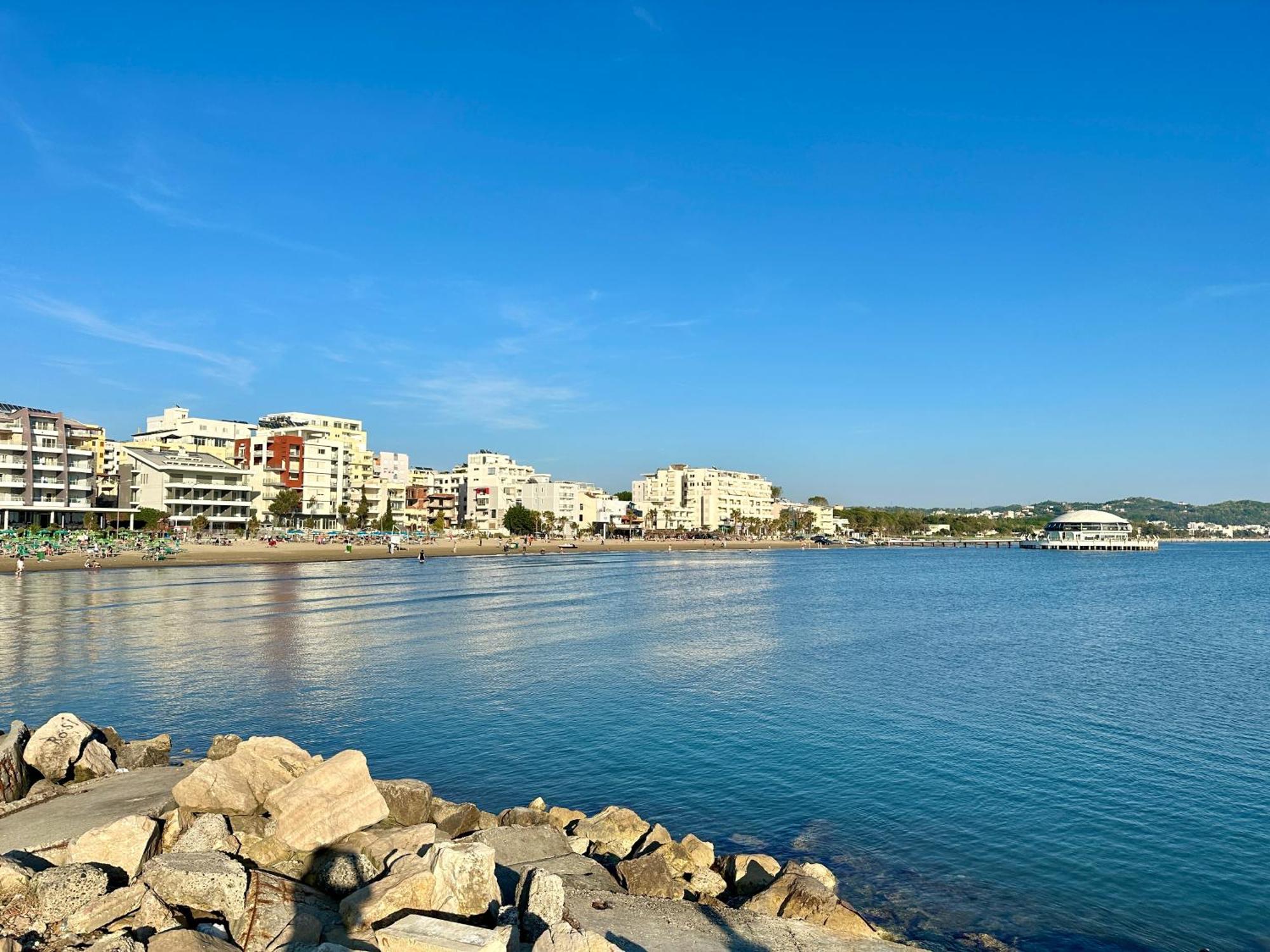 Durres Beach Home Kwatera prywatna Durrës